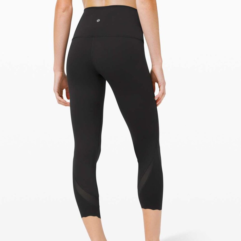 Lululemon Wunder Under High-Rise Crop‎ 23" Updated Scallop Full-On Luxtreme 6